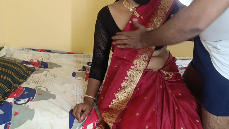 Laxi ammu: Stepsisters Enjoying Threesome Fuck