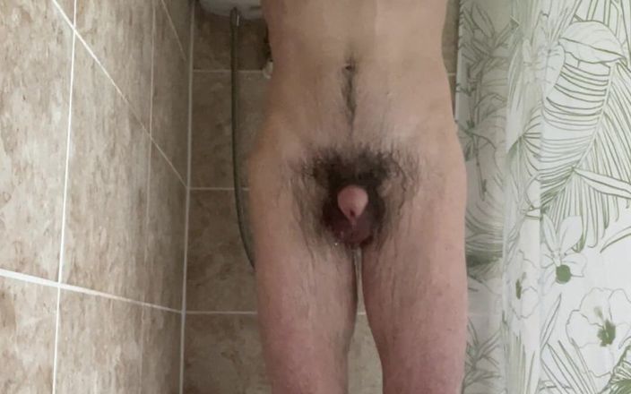 Mifft: Home From Work Feeling Horny Got Hard Whilst Washing Had...
