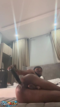 Viens Baiser Ce Cul Mouillé