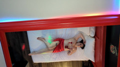 Always Fun No Pants: 热辣的妻子在度假村等着被性交