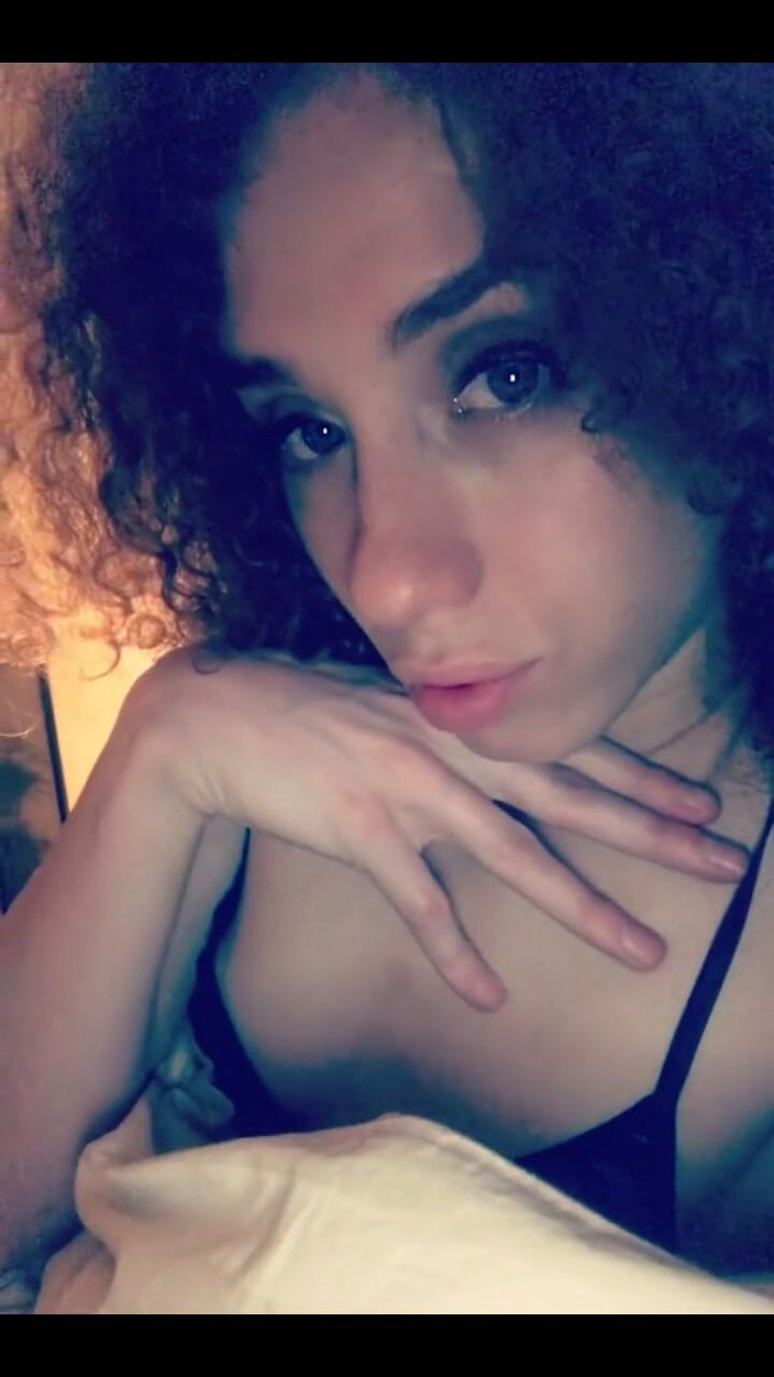 Tia Tizzianni Productions: Can't Sleep