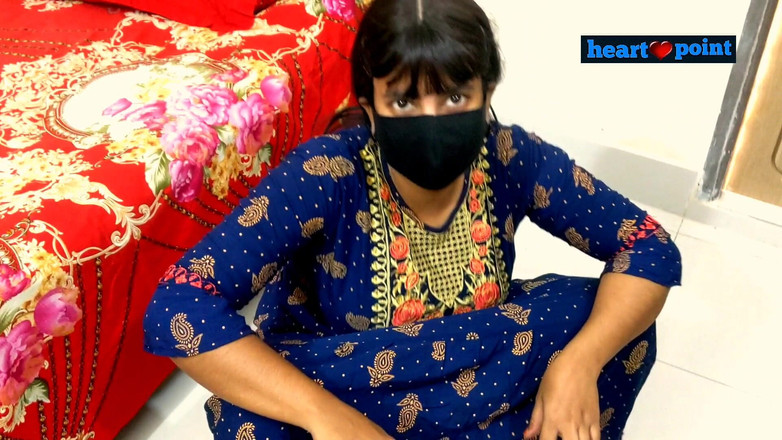 Heartpoint: 18+ çalışan kız evde sikişiyor