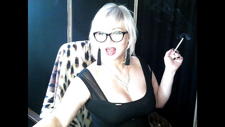 AimeeParadise: Amatérská MILF Pornohvězda AimeeParadise: Všechna tajemství zralé ruské Sexuální manželky...