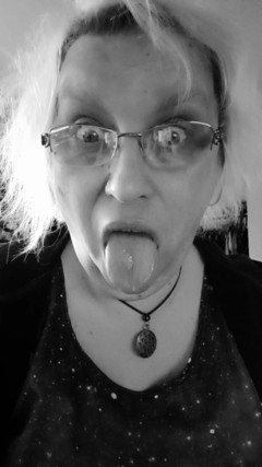 Tongue Out! thumbnail