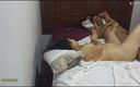 Jotace Peru: Dans ma chambre, une latina mature nue se fait masser...