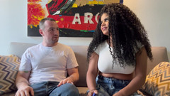 Andres Acosta: Bakom kulisserna med bystiga Latina, Rosxana Gutierrez och Andres Acosta