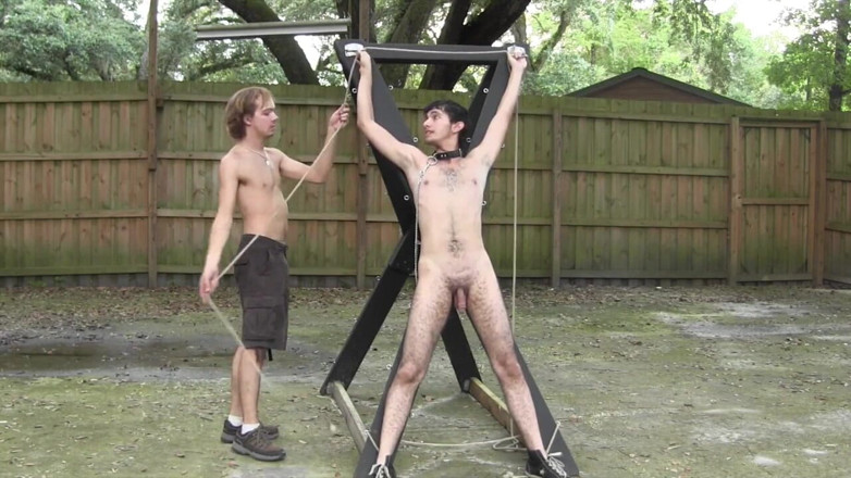 Dream Boy Bondage: Outdoor Slave - Chapter 5