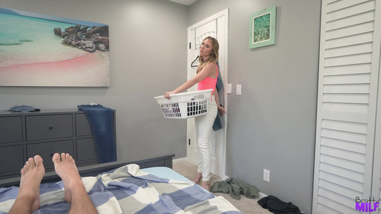 BrattyMilf: Feeding My Sex Starved Stepmom the Dick - S10:e4