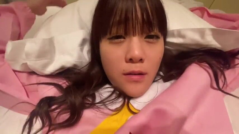MinamiCrossdresser: 섹스하는 방법을 가르쳐주는 음란한 교사를 받는 Aya!