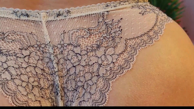 KirraWhite: Sugar nevlastní macecha blondýna šuká její kundičku