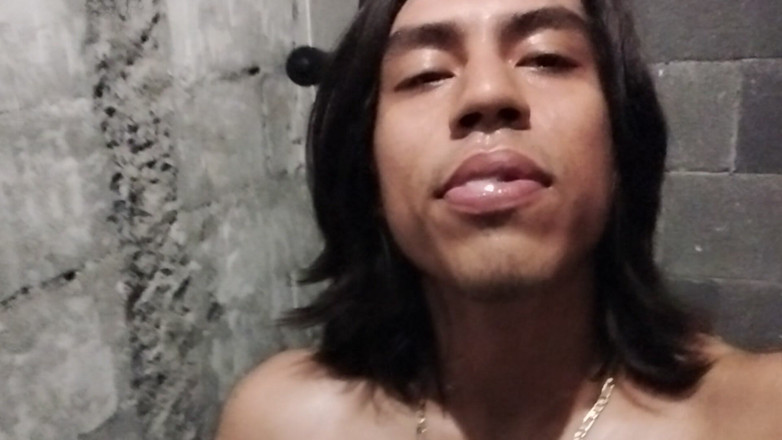 AlexAlejandro13: Intense Naked Man