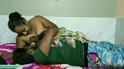 Hot creator: Desi Bhabhi Sex! Švagrové, nech mě