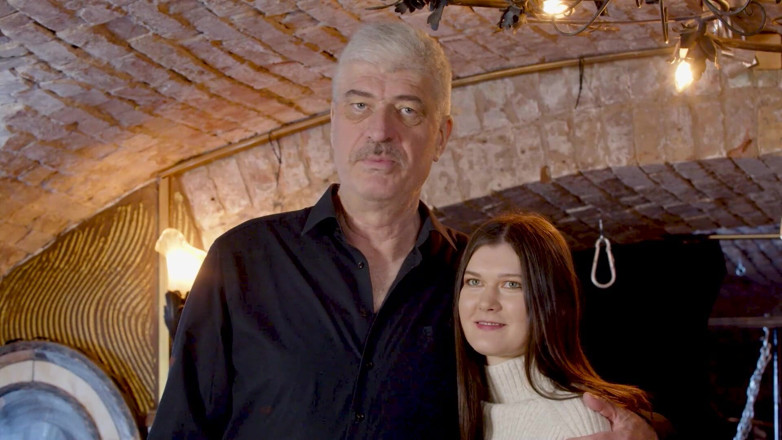 Max Lomp extreme BDSM: Einen unberührten teenager testen - Arianas debüt