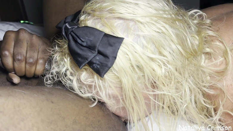 Nataliya Crimson: Efsanevi orta yaşlı seksi kadın Musa'yı ve büyük zenci yarağını...