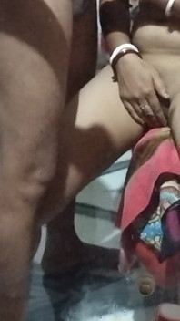 Desi Wife Fucked by Neighbour