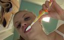 Solo Austria: Зубна паста плює, відео від першої особи!