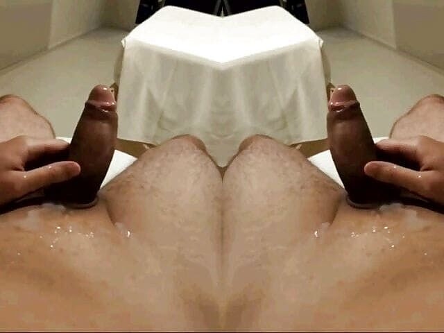 Lkdick8: Двойной хуй в гостиничном номере