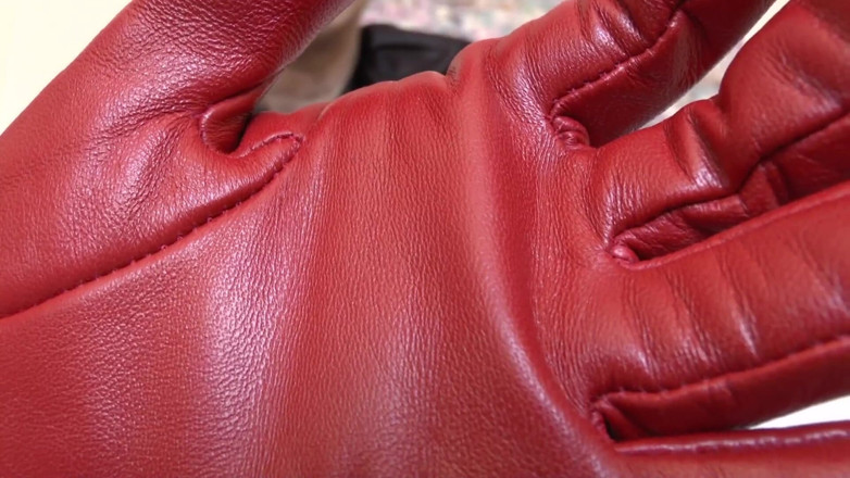 Lady Victoria Valente: Red Leather Gloves-the Scent of Leather Makes You Weak, Lady...