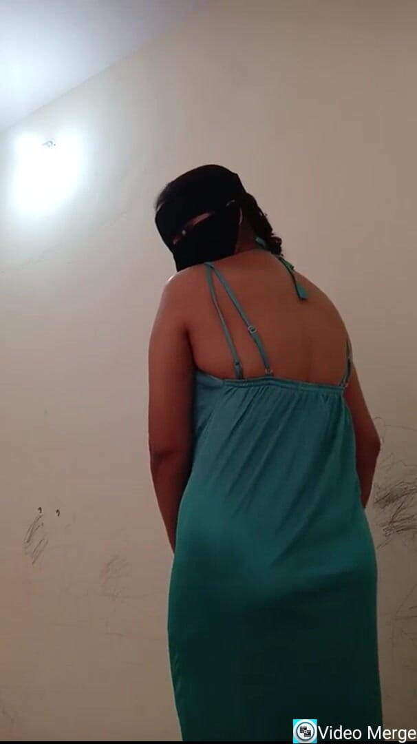 Bigbarrek: Hotwife menangkis bikni