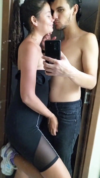 Couple Sex Naked Show Pussy