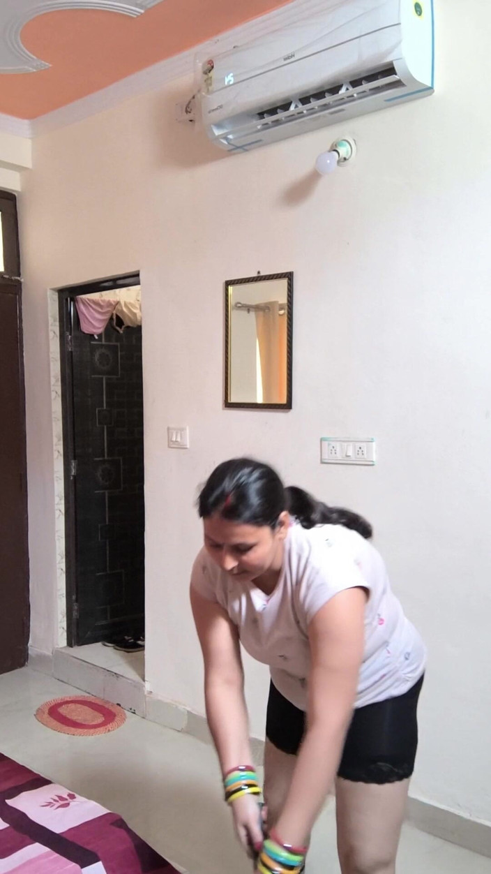 Puja555: Puja Bhabhi