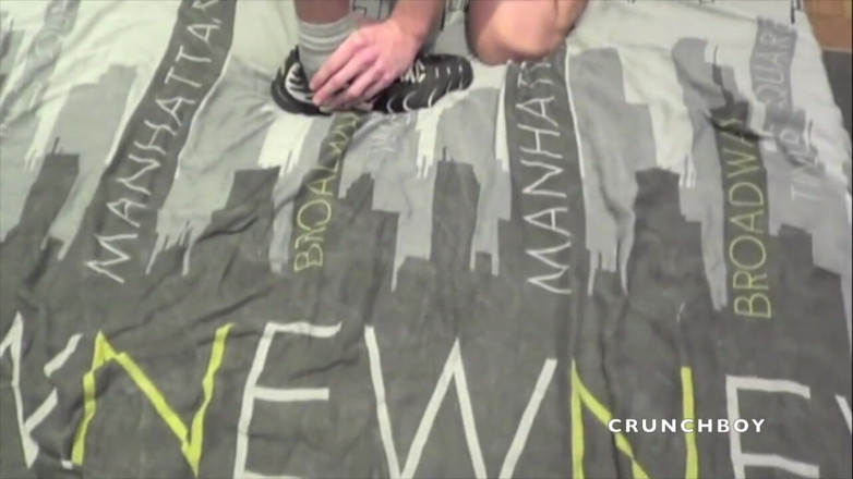 STRAIGHT BOY CURIOUS: Klod fucked the straight boy Tibo in sneakers