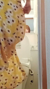 Rezumatul diferitelor scene de urinare