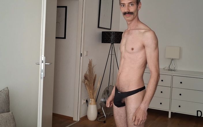 Dexterxxlfun: Dölleme thomas kıllı yarak prezervatifsiz baba