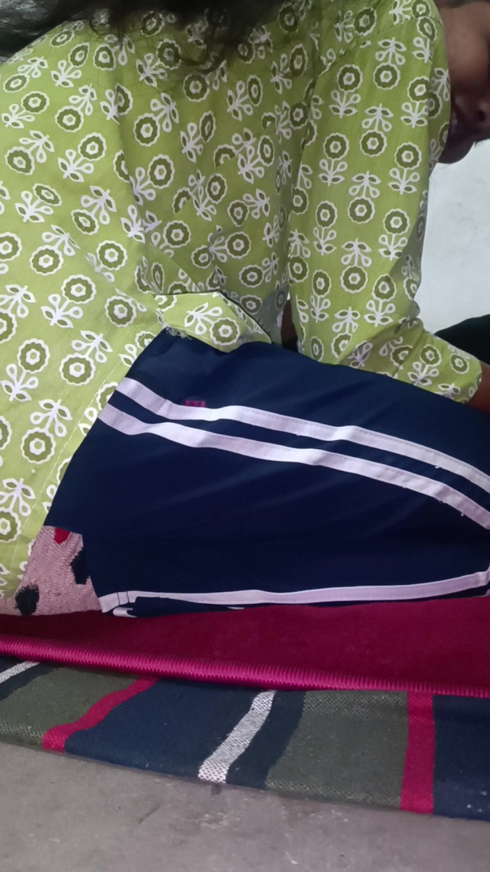 SanskariGirl1: Můj učitel mě tvrdě ošukal, když jsou všichni zaneprázdněni