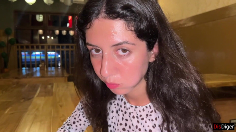 Dis Diger: I Cum on a Girl's Face in Sushi Bar and...