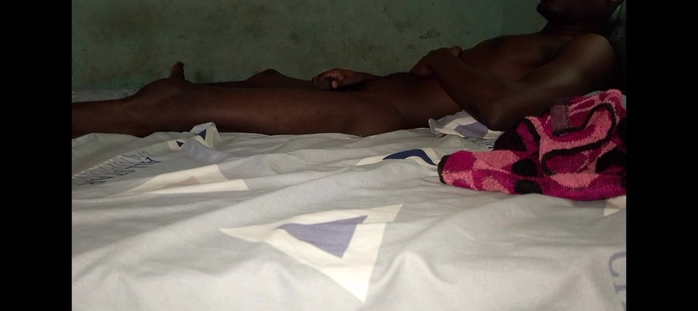 Masturbator emmy: Kochanie w moim łóżku