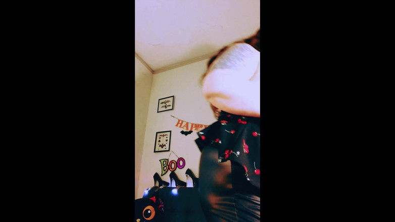 Iwazsoaking: Šťastný student špatný učitel