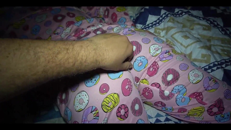 Anny Kitty: Awek tiri manis mahu saya melawatnya di bilik tidurnya dan...