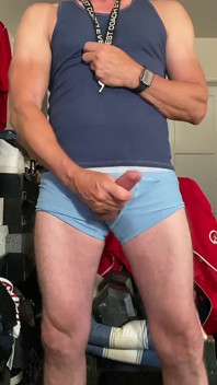 Check Out Dilf Jockdad87's Friday Cumshot