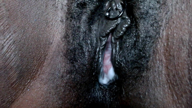 Maeling: Dubbla tinnies mumifierad knuffad i fitta yngsta: En