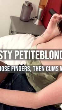 Cute Busty Petiteblondey Ripped Pantyhose & Cum.!