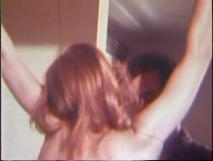 Vintage Usa: Güzel memeli seksi kızıl saçlının büyük bir yarağa ihtiyacı var