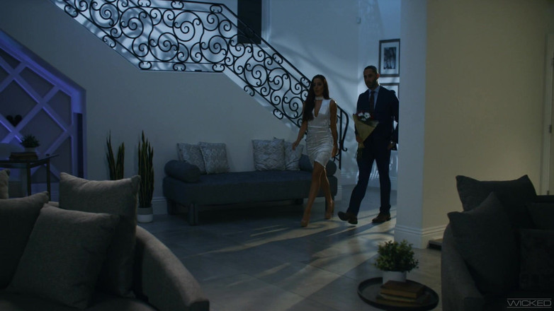 Wicked Pictures: Wicked - vanna bardot dientot gaya doggy habis-habisan sampai mengerang keenakan