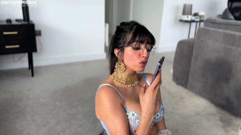 Aaliyah Yasin: Slutty Pakistani Aaliyah Yasin Can't Stop Having Orgasms