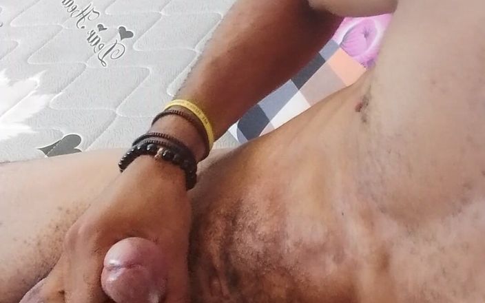 Mrwhytman: Kontol hitam masturbasi dan muncrat