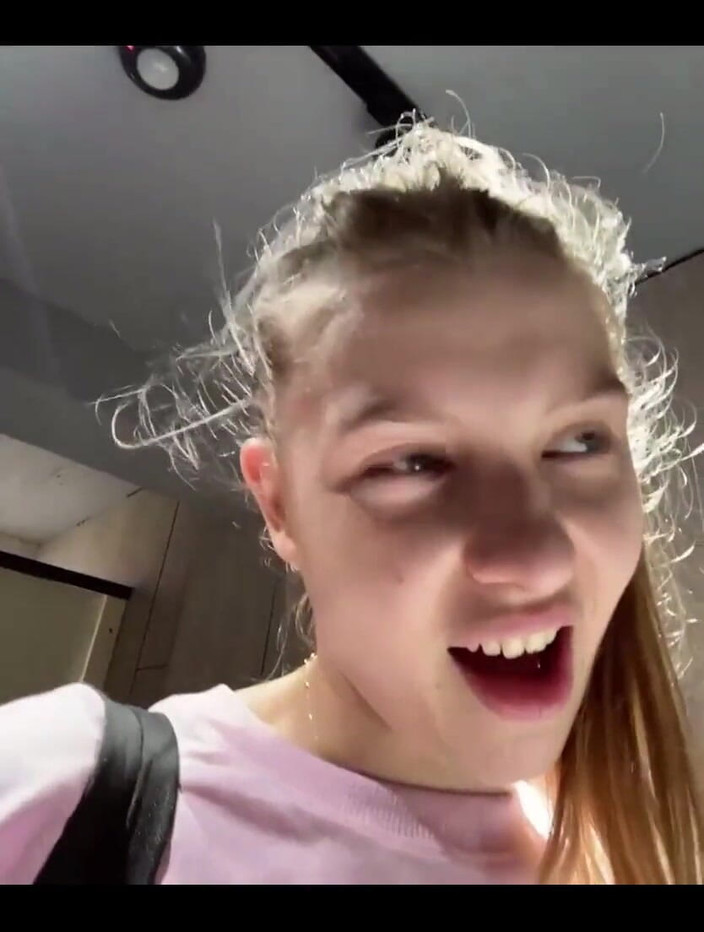 JuiceLussie: Prstění análu 