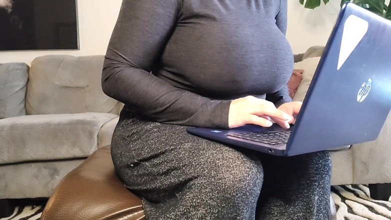 Julia Ryan: Крихітна проблема