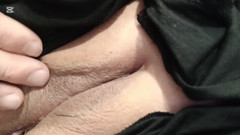 Whispering man: Cosquillas en el clítoris con un cepillo