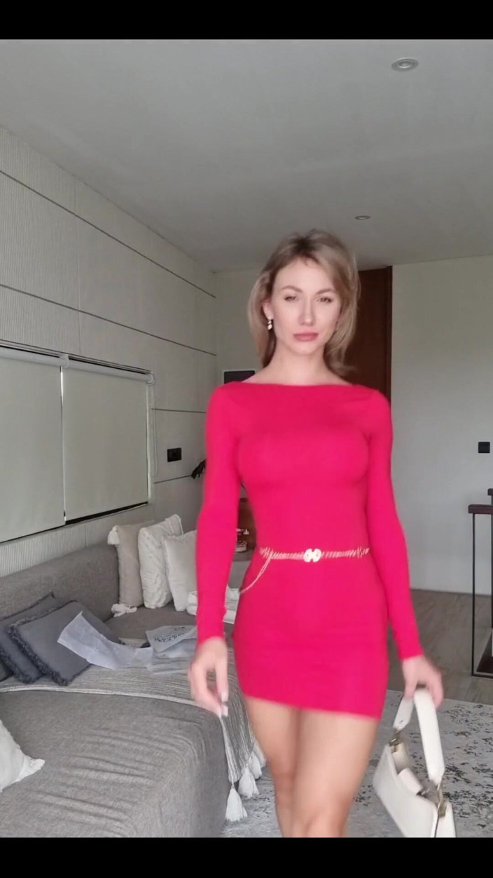 Angel The Dreamgirl: Vestido pequeño sexy rojo 
