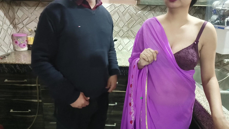 Hornycouple149: Desi indická nevlastní máma překvapí svého nevlastního syna Viveka na...