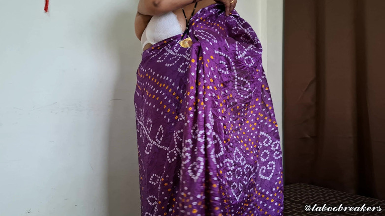 TABOOBREAKERS: Purple Sari Liebt Das Gujrati-bhabhi-gefühl