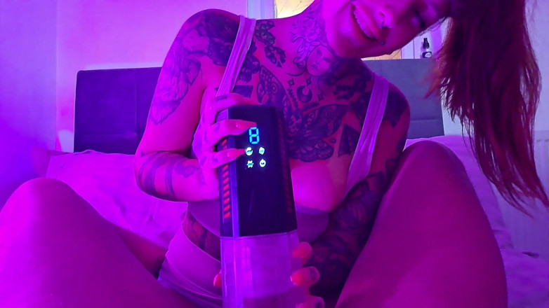 Yourfavecumslut: Přítelkyně pomáhá releivnímu příteli pomocí masturbace ptáka