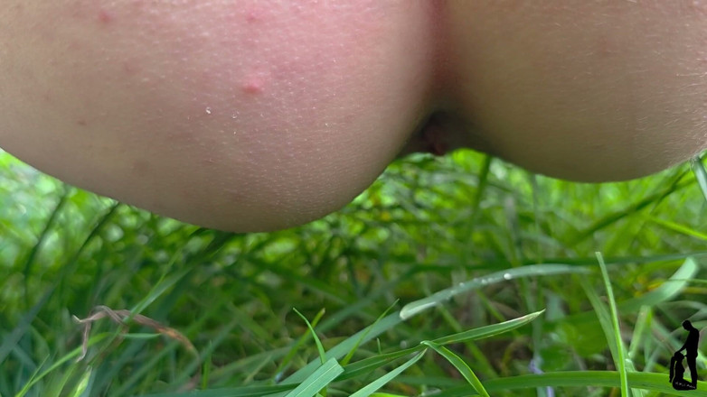 Malou-Nu: He Films Me!! Pee Under Observation