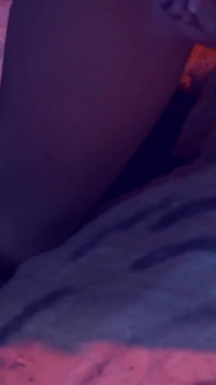 Pierced ruiva Billie Rai fodida por um bbc cara Antonio Black