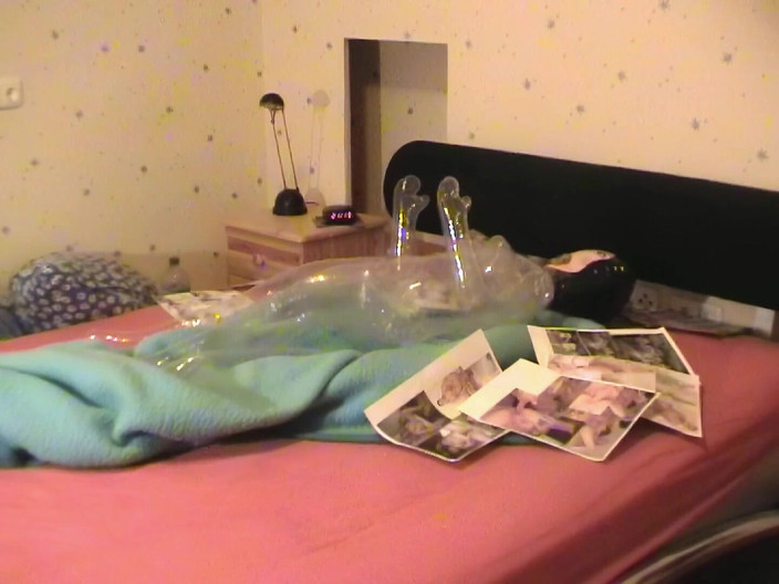 Mark Hannes: Fick Von Meiner Cleardoll Gummipuppe